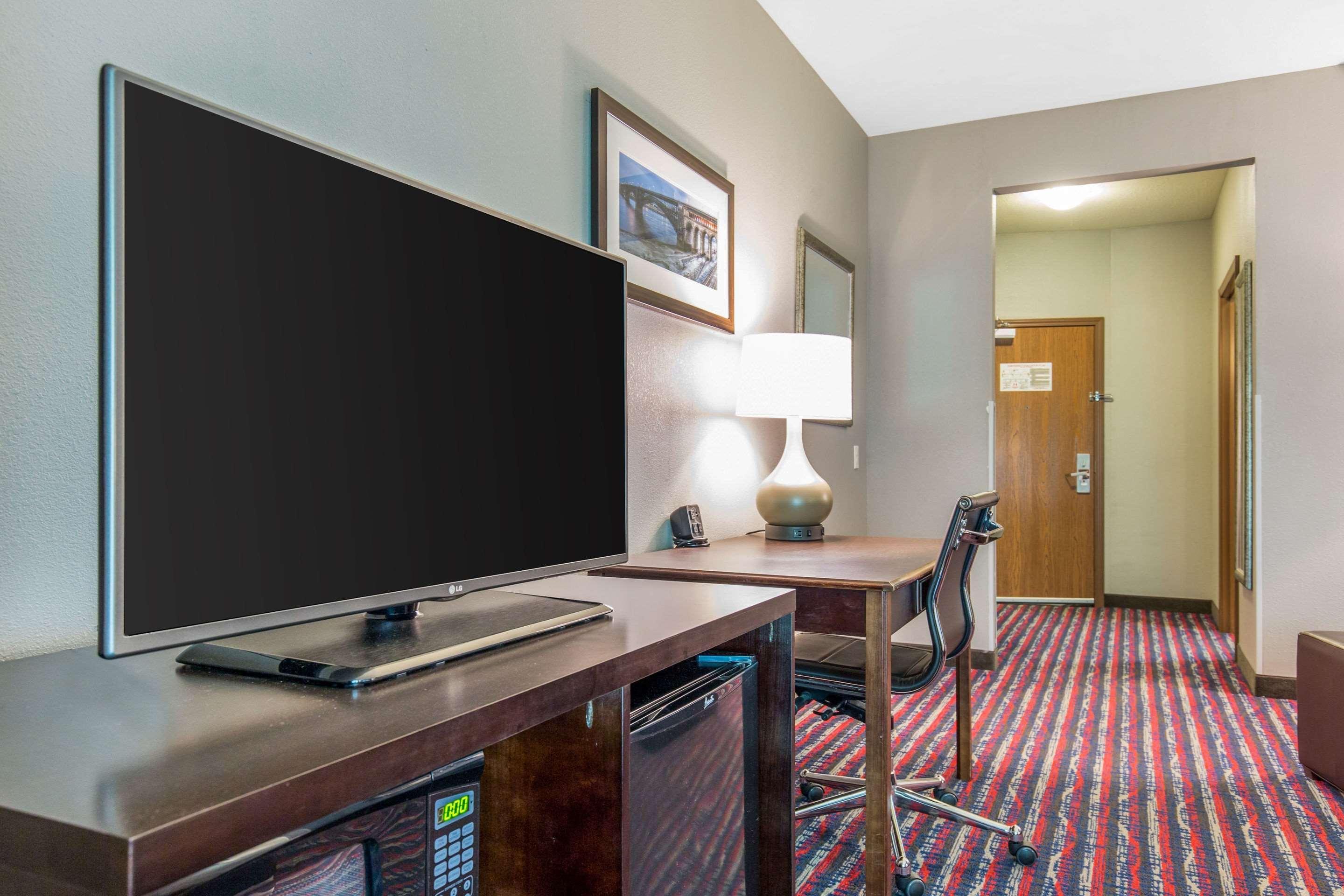 Comfort Suites Fairview Heights Εξωτερικό φωτογραφία